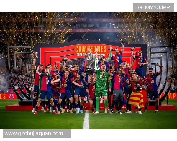 足球明星大头合照拼图集锦展现球场风采与友谊的精彩瞬间